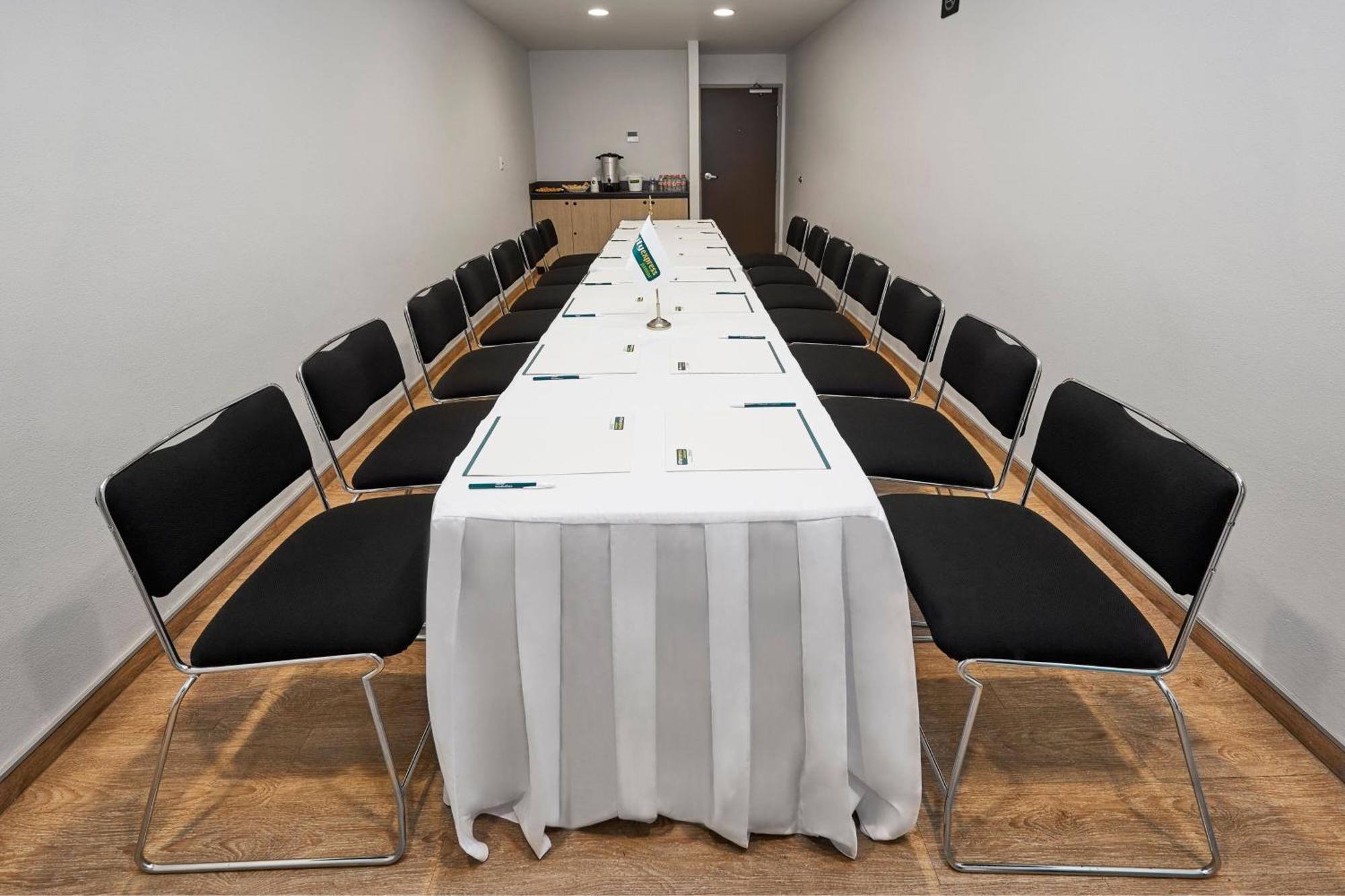 City Express Junior By Marriott Toluca Zona Industrial Εξωτερικό φωτογραφία